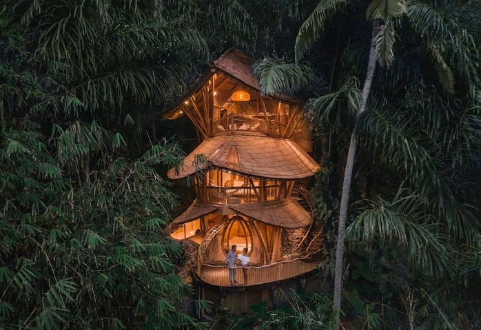 Aura Treehouse Indonesia