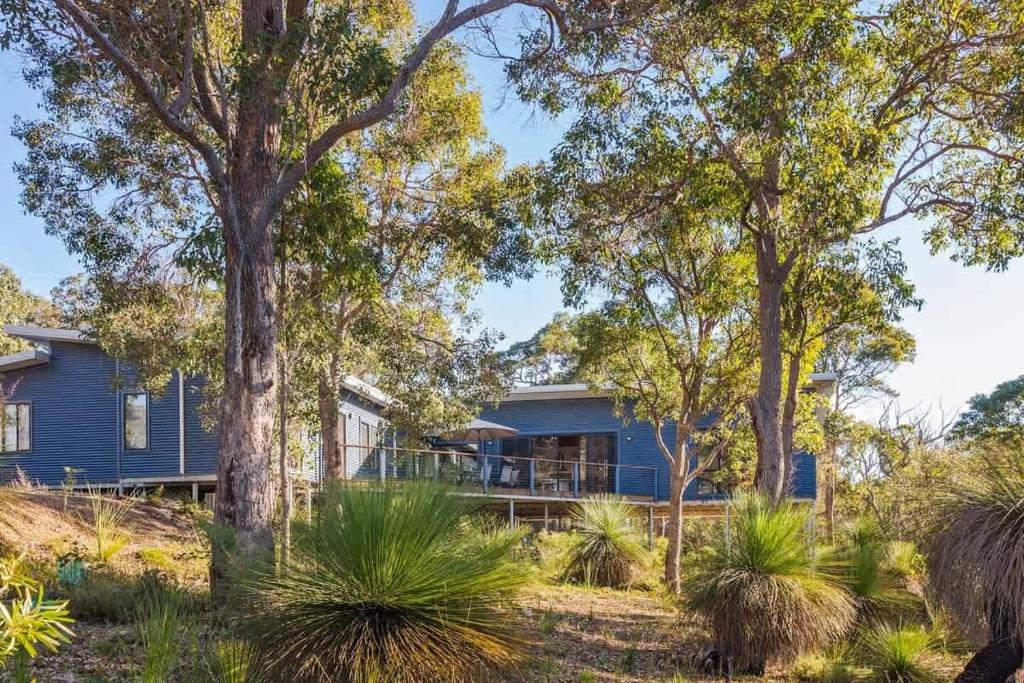 Big Rock Dreaming Bush Retreat Western Australia Big Rock Dreaming Bush Retreat Western Australia