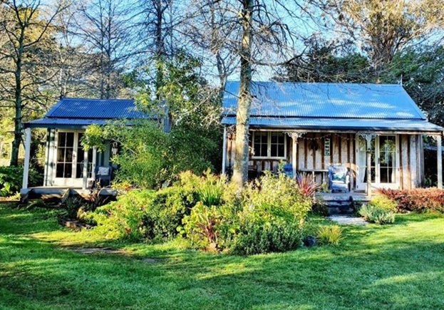 Bumblebee Cottage Greytown - New Zealand Bumblebee Cottage Greytown - New Zealand