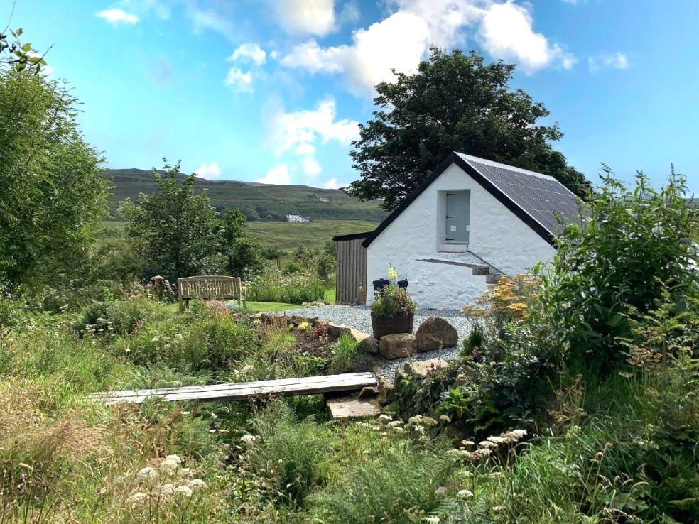 Cobbler's Byre in Glendale is a cosy holiday home on the Isle of Skye in Scotland