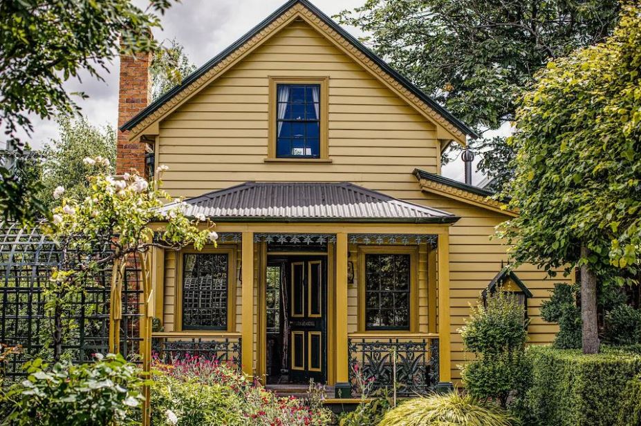 Corina Collection - Gardener's Cottage - Hobart Tasmania Australia Corina Collection - Gardener's Cottage - Hobart Tasmania Australia