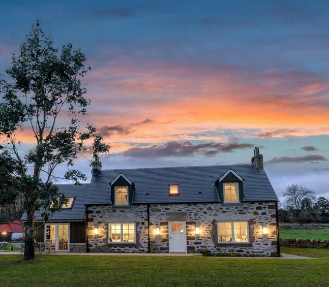 Dalveich Cottage Loch Earn Scotland