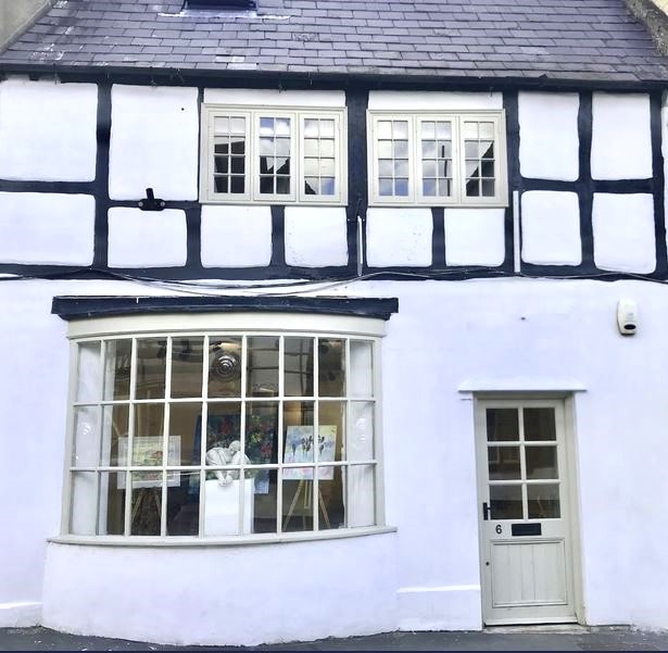 Dove Cottage Winchcombe UK