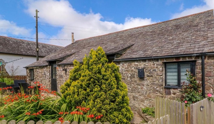 Horseshoe Cottage in Bideford in the UK is a holiday home