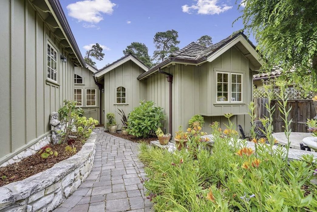 La Dolce Vita Cottage - Carmel by the Sea CA