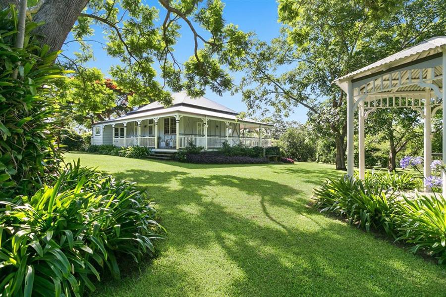 Mango Hill Farm Peachester Qld Mango Hill Farm Peachester Qld