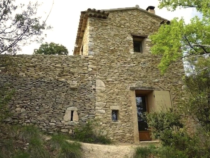 Maset in Scrubland Fr Maset in Scrubland Fr