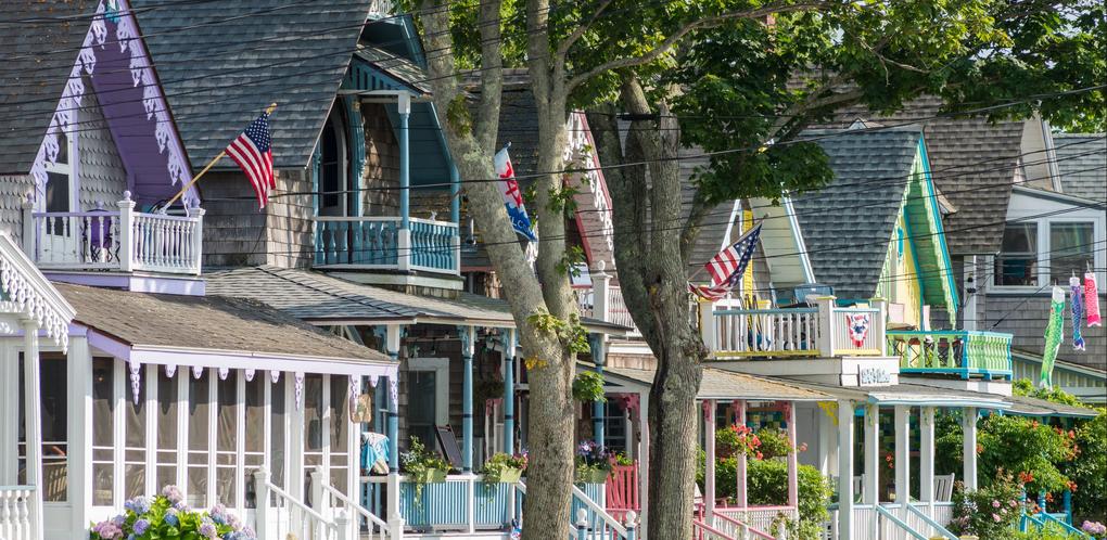 Oak Bluffs Cottages USA