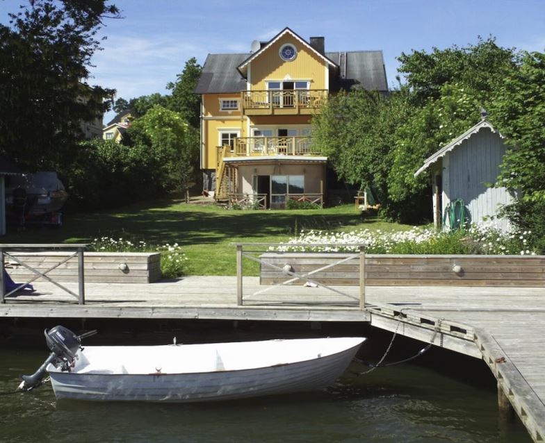 Cottage by the Sea - Vaxholm Sweden Cottage by the Sea - Vaxholm Sweden