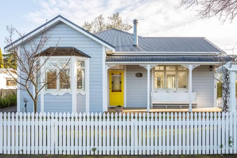 Picture Perfect Cottage Greytown - New Zealand Picture Perfect Cottage Greytown - New Zealand