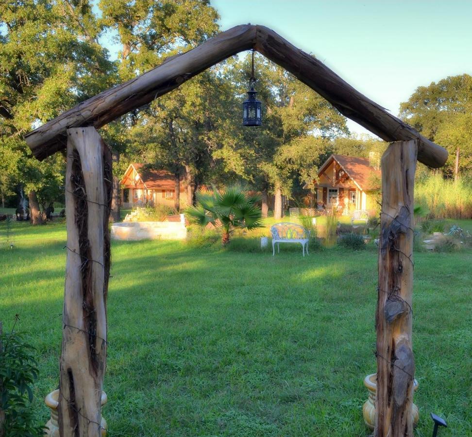 Rumplestilskin Cottages Fredericksburg TX USA