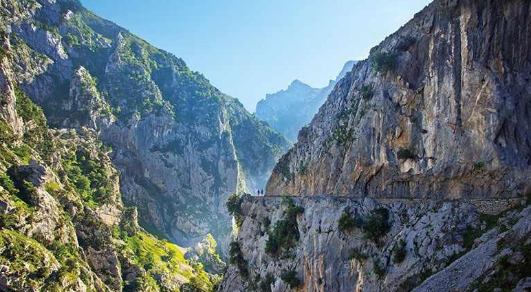 Los Picos De Europa Espana