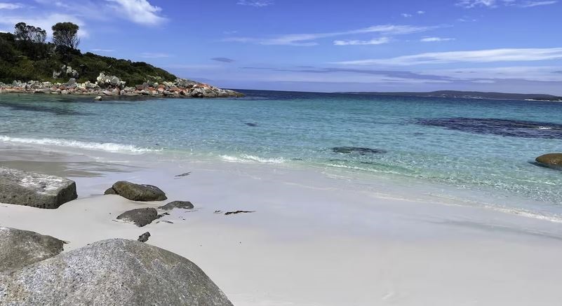 Sloop Cottage - Bay of Fires - Tasmania Sloop Cottage - Bay of Fires - Tasmania