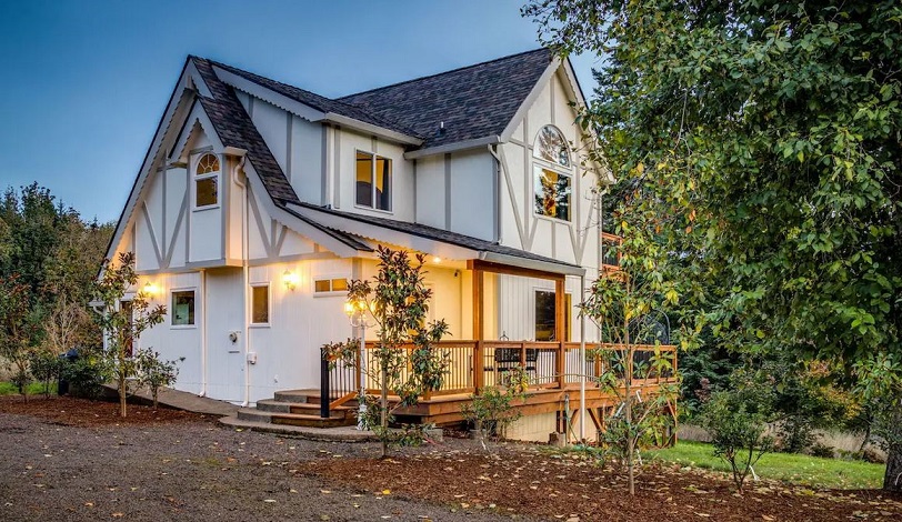 Storybook Tudor Silverton USA