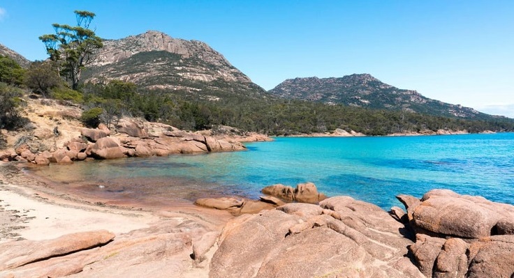 Wineglass Bay, Freycinet National Park, Tasmania Australia Wineglass Bay, Freycinet National Park, Tasmania Australia